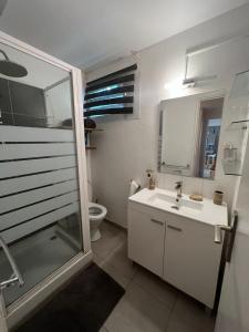 Ένα μπάνιο στο Au Petit Maracudja plage Anse a L'ane +26 φωτογραφίες