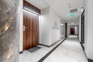 Zdjęcie z galerii obiektu MARGI Tokyo LUX STUDIO BALCONY POOL SAUNA w Szczecinie