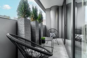 Balkon lub taras w obiekcie MARGI Tokyo LUX STUDIO BALCONY POOL SAUNA