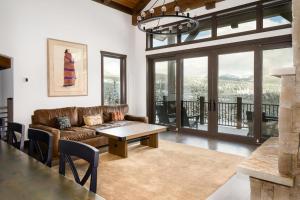Gallery image of 360 Chalet in Big Sky +35 photos