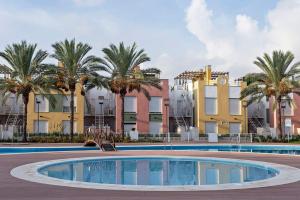 Basen w obiekcie Casa Antonia con jacuzzi privado y solarium lub w pobliżu
