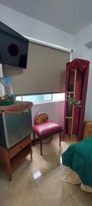 Posezení v ubytování Private Cozy room with batroom in Miraflores