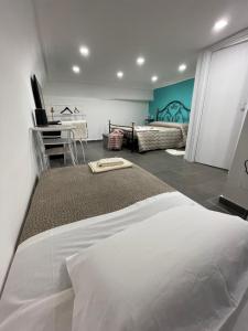 A bed or beds in a room at Holiday apartament