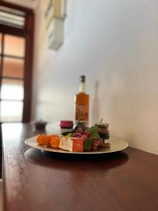 Makanan di atau berdekatan rumah percutian