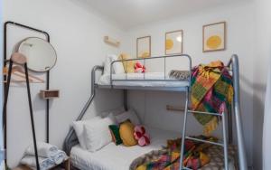 Postel nebo postele na pokoji v ubytování Carrington Views,3 Bedrooms, CBD, Parking