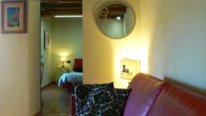 A seating area at Thalassa Locanda B&B e appartamento