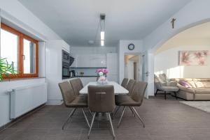 Posedenie v ubytovaní Villa Kamen ZadarVillas