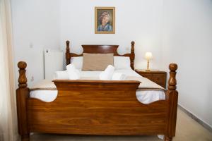 Postel nebo postele na pokoji v ubytování Villa Argyro Triopetra