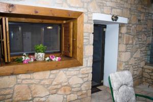 Balkón nebo terasa v ubytování Villa Argyro Triopetra