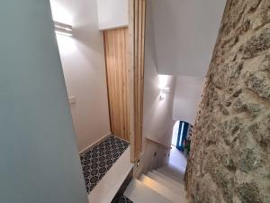 Kúpeľňa v ubytovaní El Edén Casas Rurales con Piscina y Jacuzzi