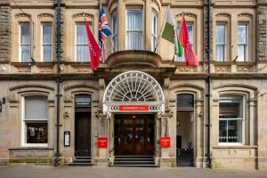 Fațada sau intrarea în Leonardo Hotel Cardiff