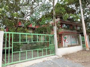 Hoone, kus hostel asub