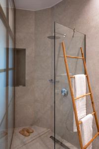 Kúpeľňa v ubytovaní Naillac Elite Suites