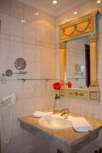 Koupelna v ubytování Romantik im Hotel Villa Röhl