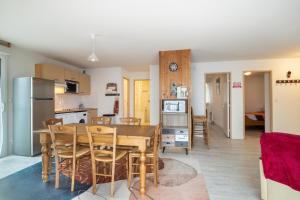 Dining area sa apartment