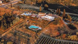 The swimming pool at or close to Agriturismo Villa Adimari