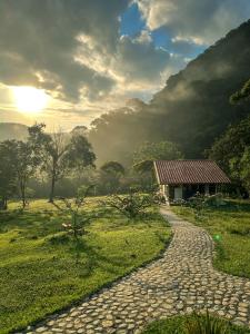 Příroda nedaleko penzionu + 78 fotografií