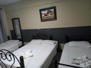 Gallery image of Hostal Ibiza in Santa Cruz de la Sierra +20 photos