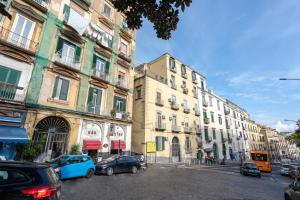 El barri de l'apartament o un barri que hi ha a prop