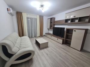 Η κουζίνα ή μικρή κουζίνα στο Apartament Ghencea Residence 158 Floor 4