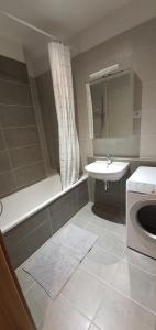 A bathroom at SDP Marina Apartment