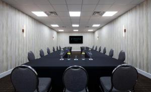 Konferenční prostory v ubytování Strata Hotel