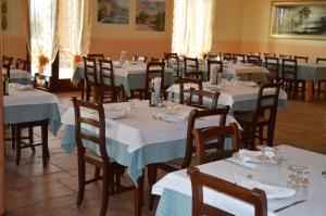 Restauracja lub miejsce do jedzenia w obiekcie Agriturismo Ca' Del Gal