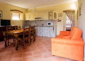 Kuchyň nebo kuchyňský kout v ubytování Agriturismo Podere Valdo