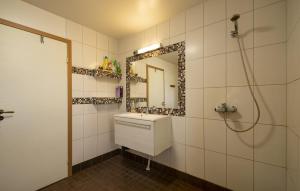 Koupelna v ubytování Ninnujärve Private Holiday Home + 34 fotografií