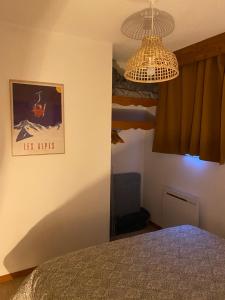 Postel nebo postele na pokoji v ubytování Mélèze B *** plein Sud