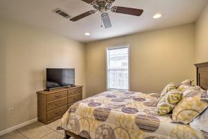 Voodi või voodid majutusasutuse Pet-Friendly Georgetown Home Less Than 1 Mi to Dtwn! toas