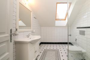 A bathroom at New apartment 6 - self check in, free parking