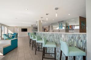 Posezení v ubytování Inn on Destin Harbor, Ascend Hotel Collection