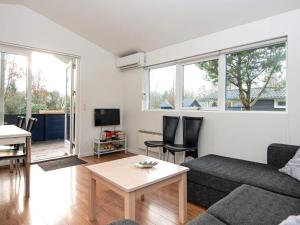TV a/nebo společenská místnost v ubytování Holiday Home Haregade II
