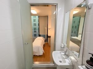 Koupelna v ubytování K9 Myeongdong Hotel + 26 fotografií