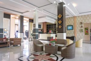 Posezení v ubytování Musdalifah Hotel