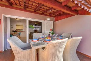 Fotografie z fotogalerie ubytování Apartment with private patio v destinaci Adeje