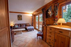 Χώρος καθιστικού στο Krystor 4