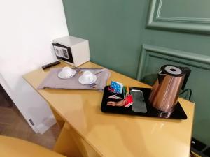 Hotel XBusiness的咖啡和沏茶工具