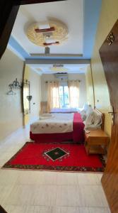 Postel nebo postele na pokoji v ubytování Kasbah Restaurant Amazir