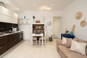 Gallery image of Case di Fede con patio in Fregene