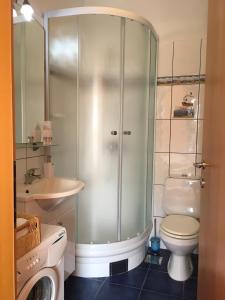 Kúpeľňa v ubytovaní Apartments Villa Jadranka Adults only