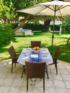 Vonkajšia záhrada v ubytovaní Apartments Villa Jadranka Adults only