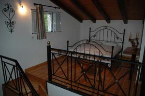 A bed or beds in a room at Iron House