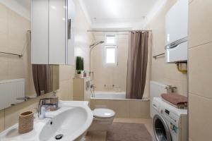 Budapest Deluxe Apartman with free parking place 1143 Budapest, 35 Hungária körút kép - 2
