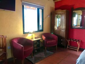 Cabañas Taos Pueblo的休息区