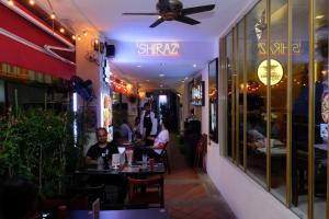 Ospiti di Sandpiper Hotel Singapore