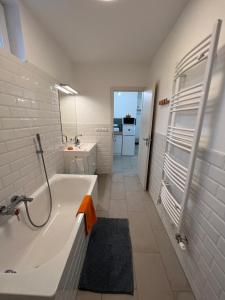 Phòng tắm tại Spirit Homes Apartments +75 ảnh