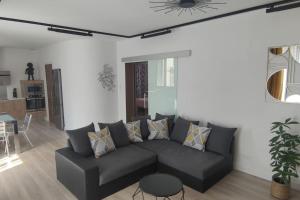 Posedenie v ubytovaní Appartement au centre du monde selon Dali