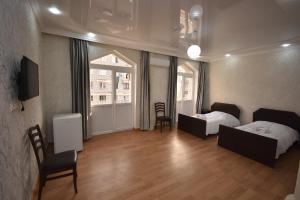 Imagine din galeria proprietății HOTEL SAMEGRELO în Zugdidi